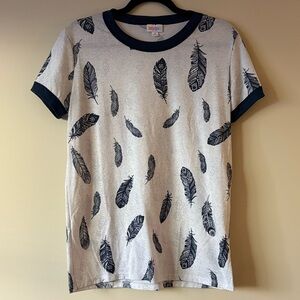 LuLaRoe White Top with Navy Blue Feather Accents